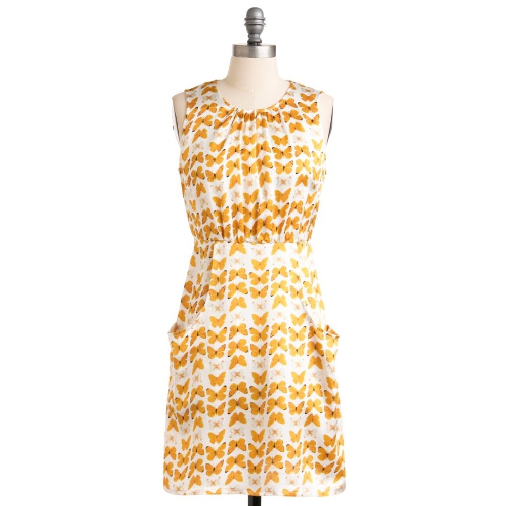 TULLE White Dress with Yellow Butterfly Print | XS